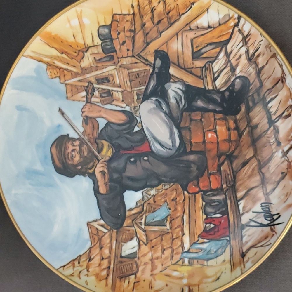 Fiddler on the roof plate